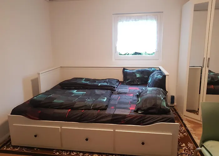 Waldbadhaeusel Naturbad-bungalow