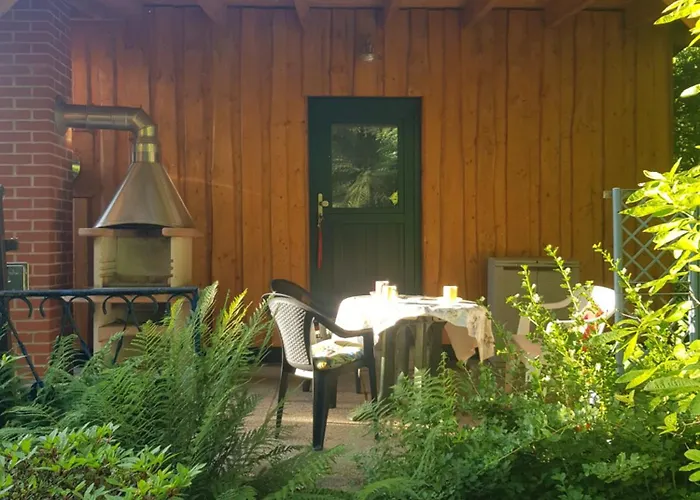 شقة Waldbadhaeusel Naturbad-bungalow *